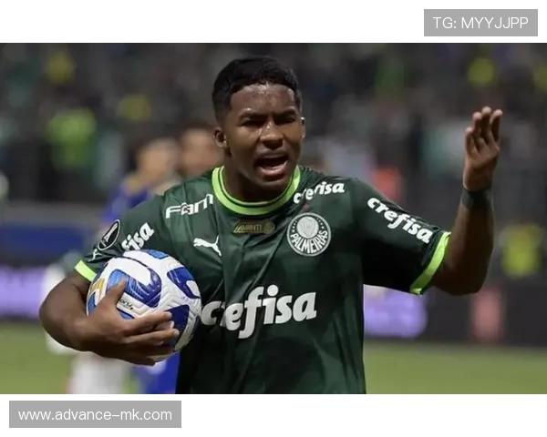 恩德里克精准射门引爆全场,新星闪耀赛场