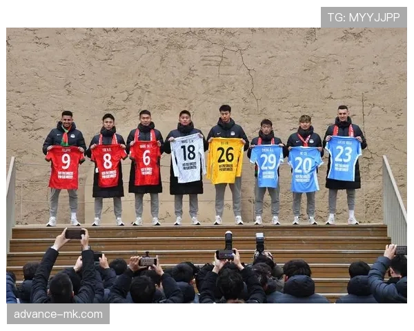 中超球迷文化兴起：激情助威与社区凝聚成新风景