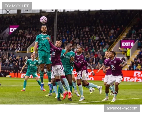 伯恩利传奇名宿重返教练席,誓率球队再创辉煌 伯恩利传奇名宿重返教练席,誓率球队再创辉煌