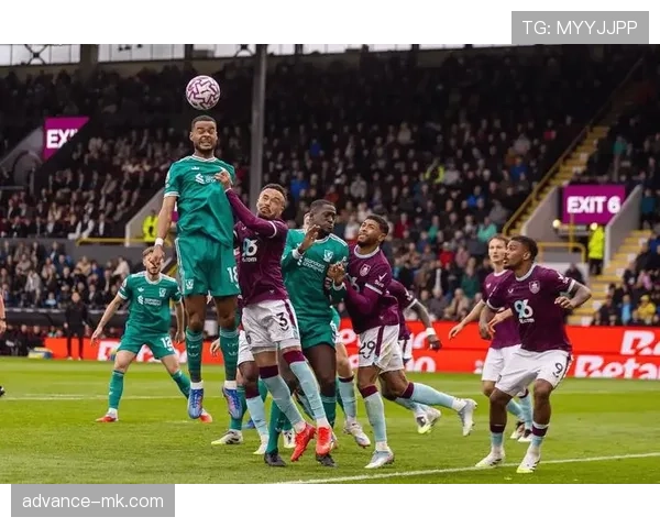 伯恩利状态回暖引爆英超热潮,赛季火力全开引关注 伯恩利状态回暖引爆英超热潮,赛季火力全开引关注